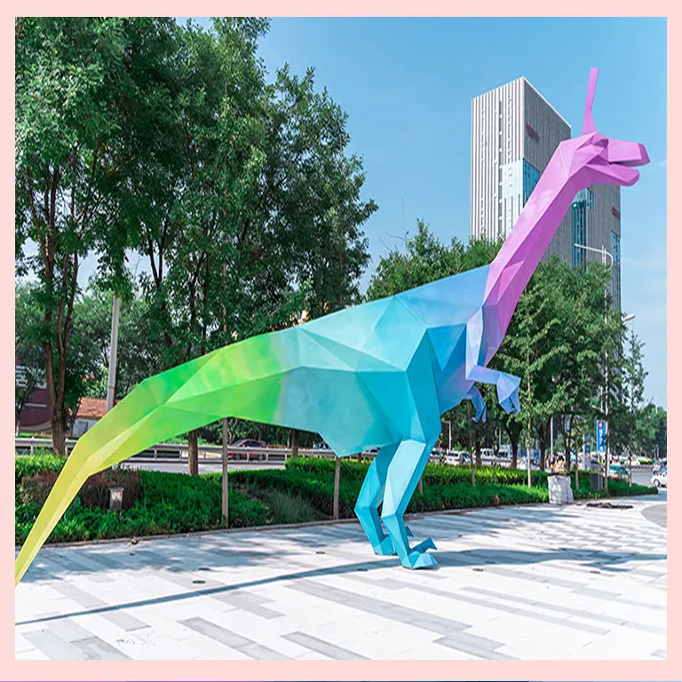 Giant Dinosaur Statue detail image 2