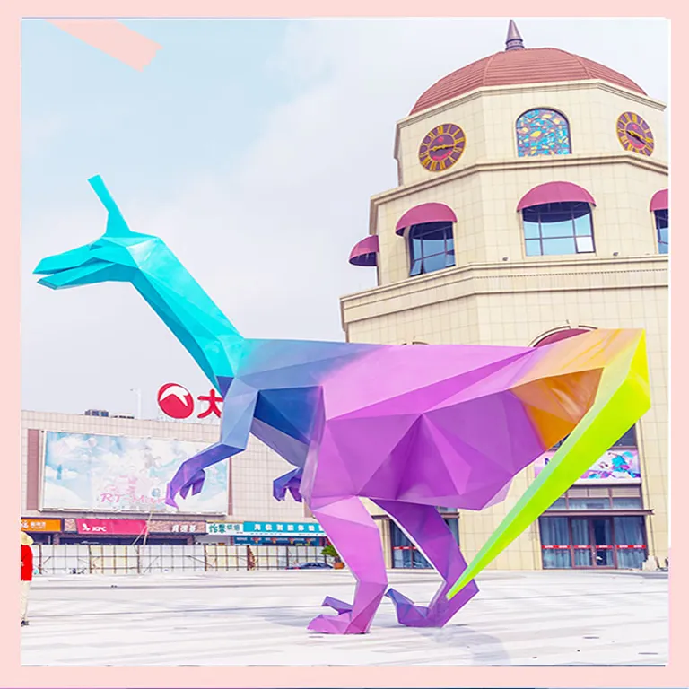 Giant Dinosaur Statue detail image 6