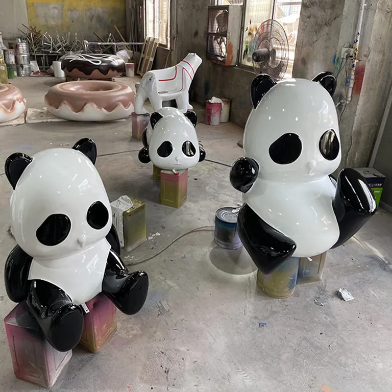Giant Panda Statue