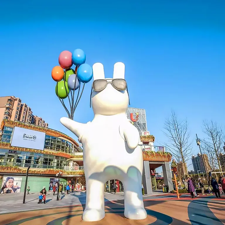 Large Rabbit Statue detail image 3